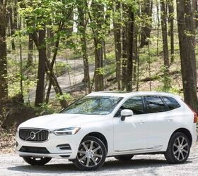 2018 Volvo XC60 T8 E-AWD Review - Silent Serenity