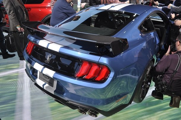 2020 ford mustang shelby gt500 a super snake without a stick
