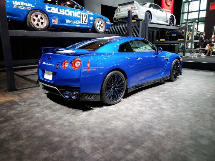 nissan gt r 50th anniversary edition debuts in new york