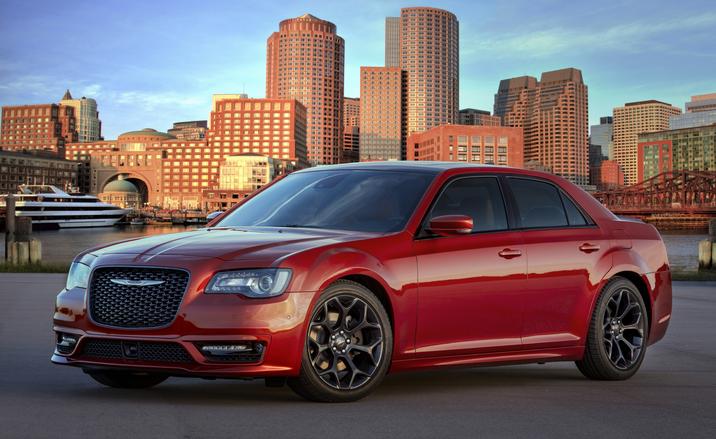 Maintaining Tradition: 2020 Chrysler 300 Receives New Packaging Options, Pricing