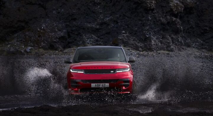 New Range Rover Sport Unveiled, UK Footballers Rejoice