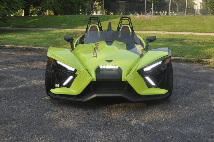 2021 Polaris Slingshot R Limited Edition Review - Three-Wheeled Weirdness