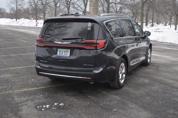 2021 chrysler pacifica hybrid limited review comfort cruising