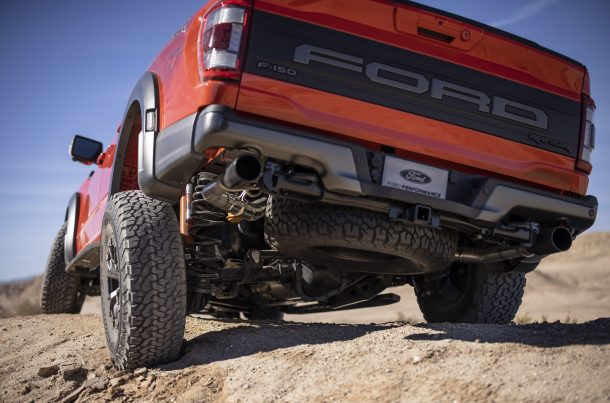 2021 ford f 150 raptor drops the hammer
