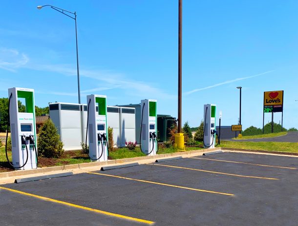 Love's Truck Stops Adding EV Charging Stations