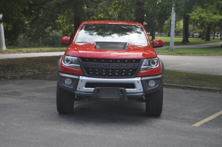 2019 chevrolet colorado zr2 bison review slow and steady rock crawler