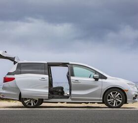Minivan Market Share Is Now at 2 Percent In America, and It's Rapidly Getting Worse