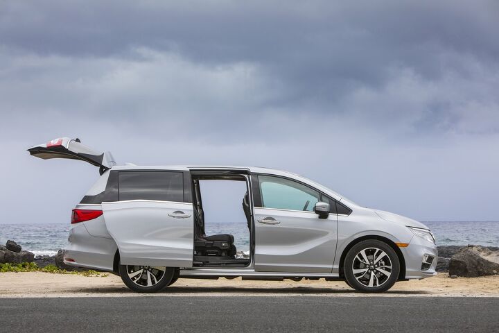 minivan market share is now at 2 percent in america and its rapidly getting worse