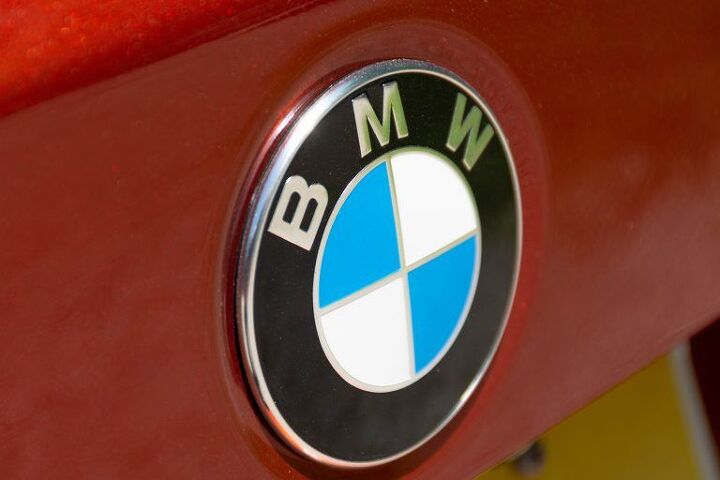bmws not entirely breaking with tradition