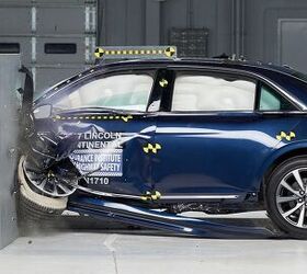the airbag you don t want iihs cuts a popular safety device off at the knees