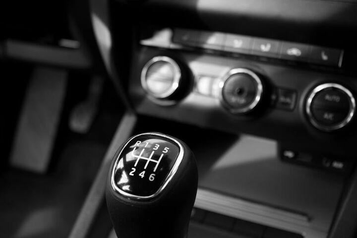 Stick It to 'Em: Michigan Loves Manual Transmission (Assuming Social Media Is Real Life…)