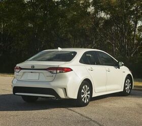 Goal Unlocked: Toyota's Non-Prius Delivers the MPGs