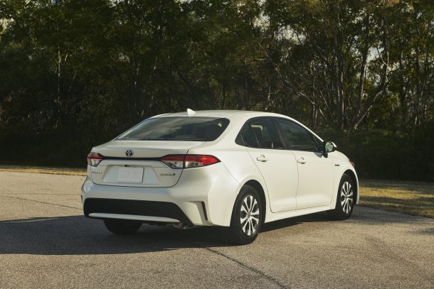 Goal Unlocked: Toyota's Non-Prius Delivers the MPGs