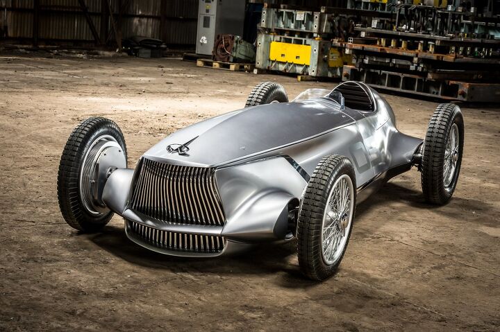 Infiniti Unveils Gorgeous Grand Prix 'Heritage' Prototype, Ignores Its Own