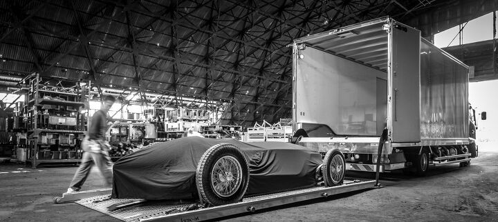 infiniti unveils gorgeous grand prix heritage prototype ignores its own