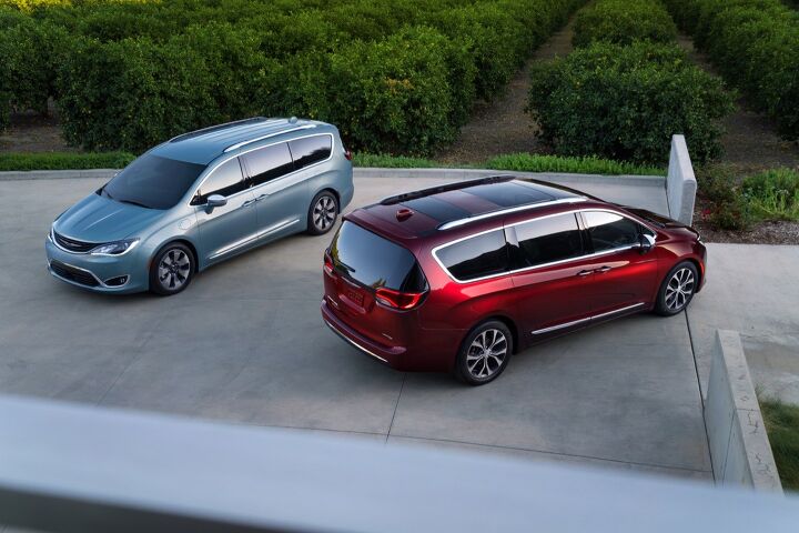Fiat Chrysler Thinks Americans Outside of California Don't Know What the Pacifica Plug-in Hybrid Is