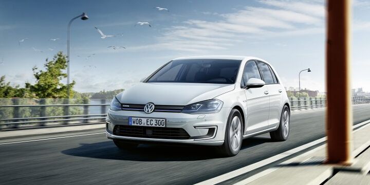Meet Me in the Middle: Volkswagen Increases the E-Golf's Range, Just in Time to Be Eclipsed