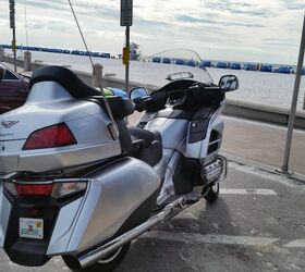 2015 honda gl1800 gold wing 40th anniversary review what s new is old again
