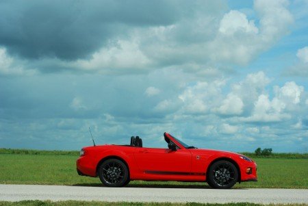 editorial don t get your hopes up for a new mazda mx 5 debut