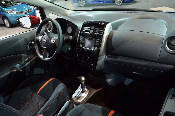 chicago 2014 nissan versa note gets sporty