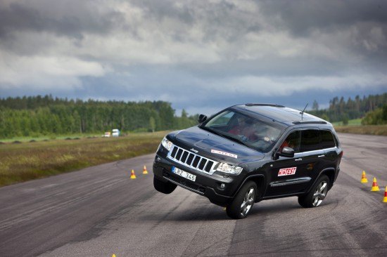 perfect result 2014 jeep grand cherokee passes moose test