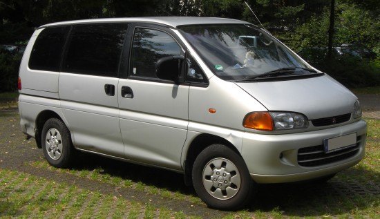 japanese size queens mitsubishi delica space gear toyota hi ace vans