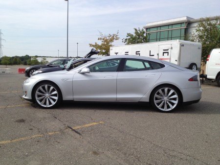 Tesla's Q3 Losses Widen