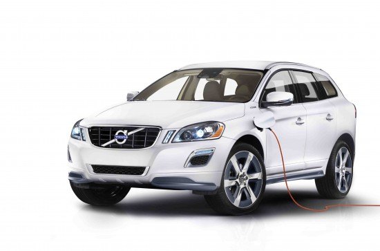 Volvo XC60 Plug-In Hybrid: Because Wagons Don't Play In Peoria