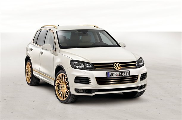 what s wrong with this picture vw s suv schizophrenia edition