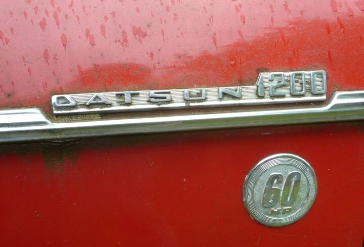 curbside classics the first mini pickups datsun s 1964 320 1200 1967 520 1300