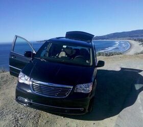 Review: 2011 Chrysler Town & Country