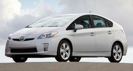 Toyota Aims to Sell 180k Prius in U.S. in '09
