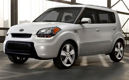 this is kia s soul small car