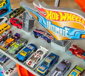 Die Cast Car Ultimate Garage Fits Hot Wheels and Matchbox Cars