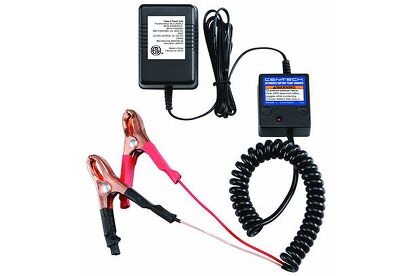 Cen-Tech 12V Automatic Battery Float Trickle Charger