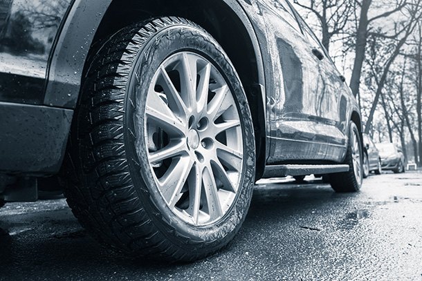 Best SUV/Truck Tires: No Sized, Large