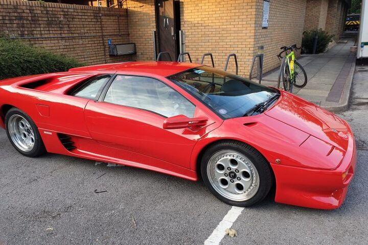 Top Gear Wrecks Lamborghini Diablo During Filming