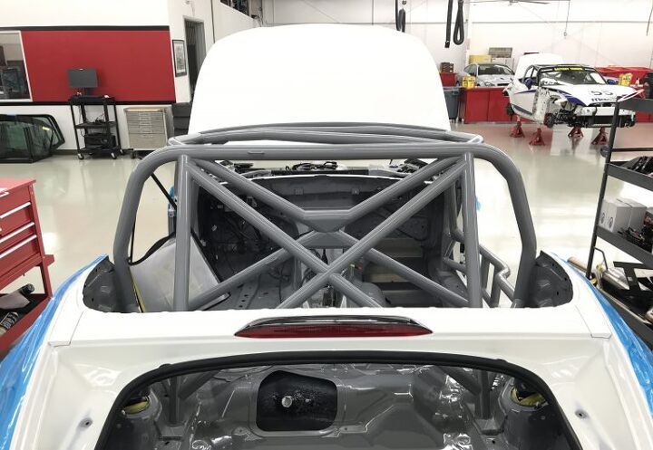 this is how the global mazda mx 5 cup car is built
