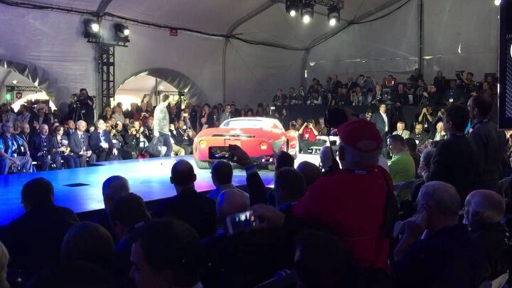 LA 2015: 1968 Alfa Romeo 33 Stradale is Beautiful, Angry (Video)