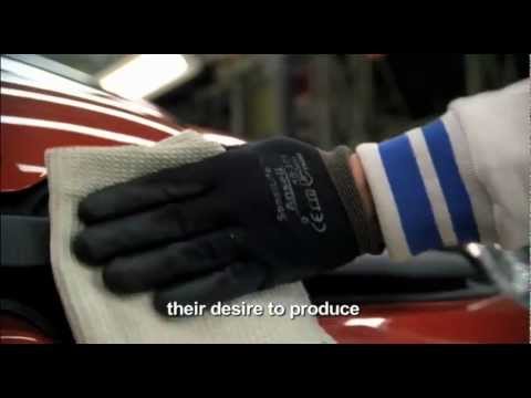 Fiat Panda Commercial: Imported From Detroit, <em>Continuamente</em>
