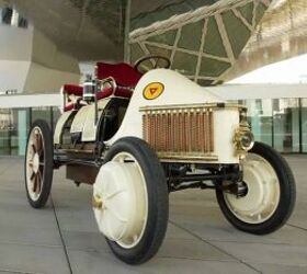 Porsche Goes Back To Its Hybrid Roots