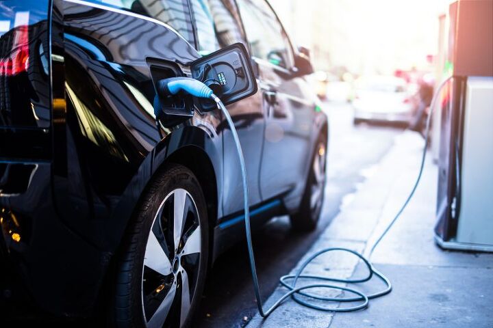 Study Claims EV Charging Reliability Is a Problem