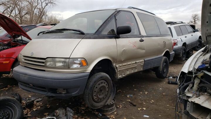 Junkyard Find: 1994 Toyota Previa LE With 376,407 Miles