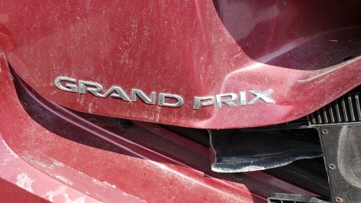 junkyard find 2006 pontiac grand prix gxp