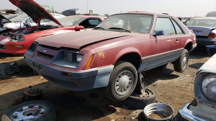 Junkyard Find: 1986 Ford Mustang LX Hatchback