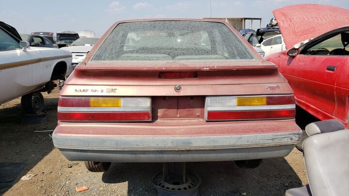 junkyard find 1986 ford mustang lx hatchback