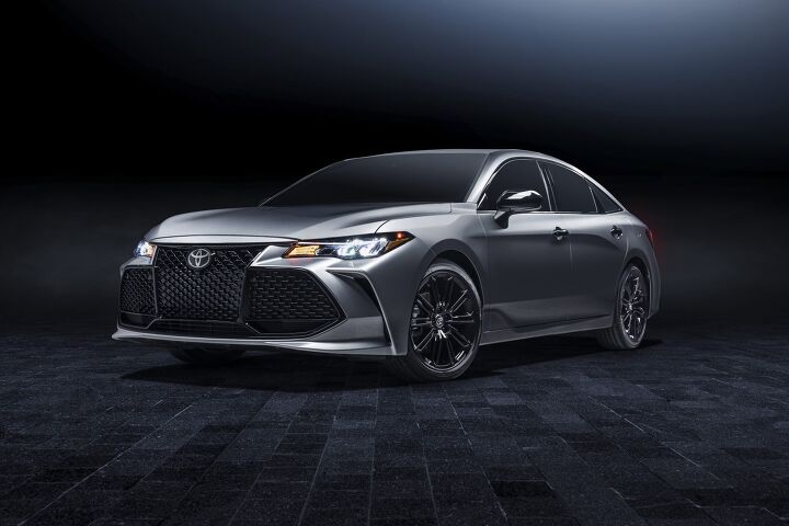 Toyota Cancels Avalon, Nation's Shuffleboarders Weep