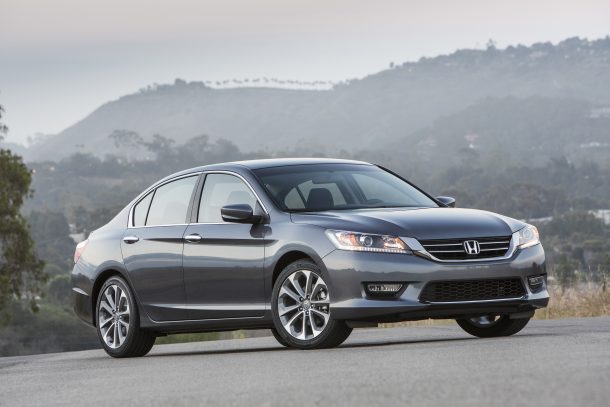 2013 15 honda accords heading in the wrong direction