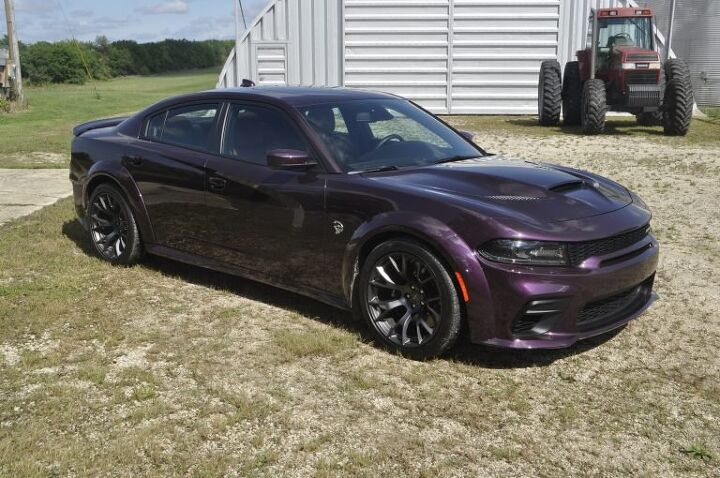 2020 Dodge Charger Hellcat Widebody Review - Family Fun Time