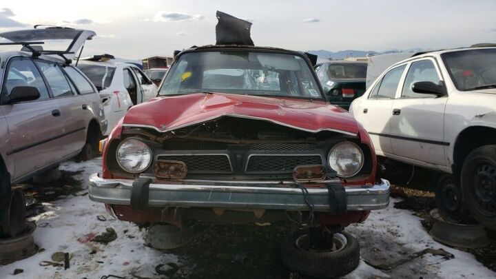 junkyard find 1974 honda civic hatchback